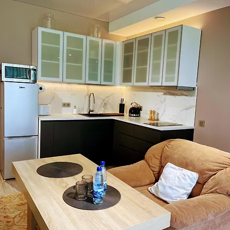 Family Like Apartment *